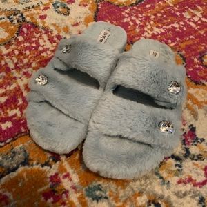 Steve Madden slippers